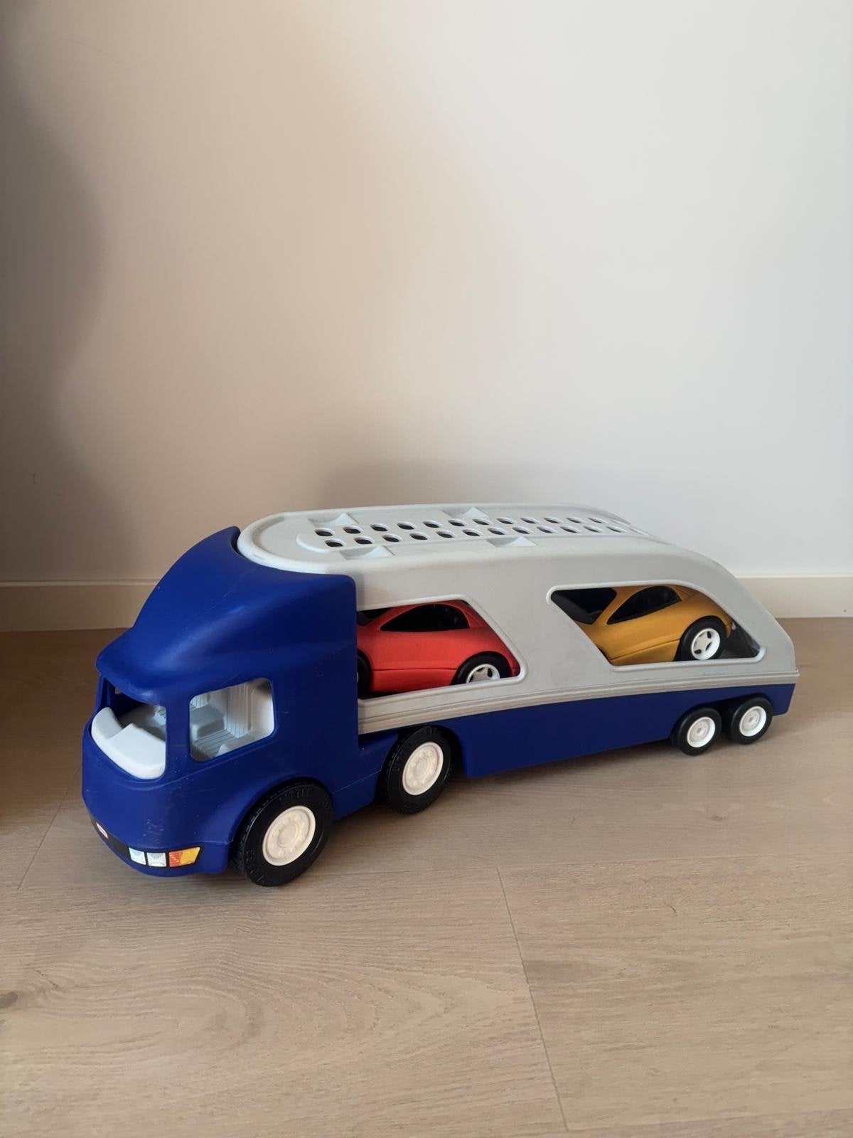 Little Tikes Grote speelgoed autotransporter met 2 auto's, Kinderen en Baby's, Ophalen of Verzenden, Gebruikt