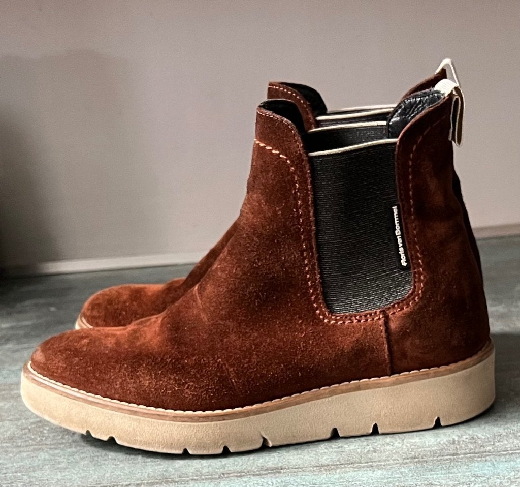Floris van Bommel. Leren laarsjes. Mt 37., Kleding | Dames, Schoenen, Bruin, Floris van Bommel, Lage of Enkellaarzen, Ophalen of Verzenden