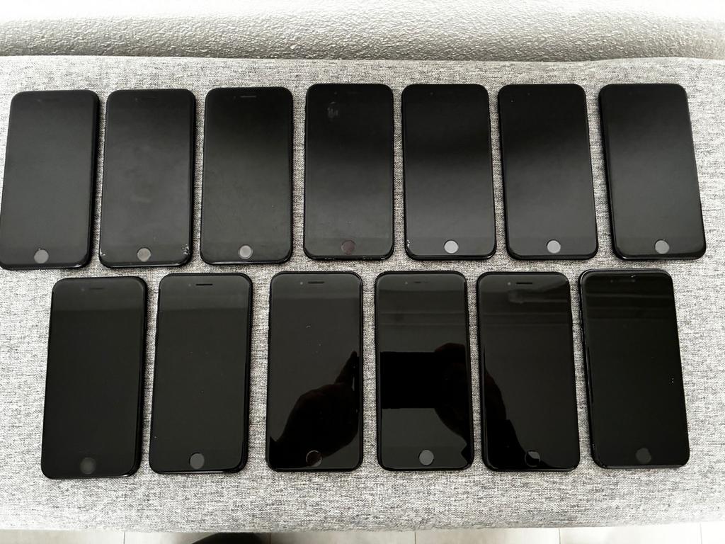 Partij iPhones SE 2020 - Ideaal voor zakelijk gebruik, Gebruikt, Zwart, Ophalen of Verzenden, 64 GB