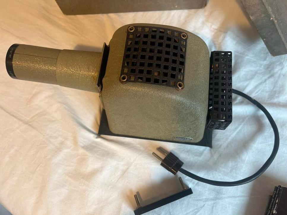 Voor de verzamelaar Diaprojector (Delita) in Doos, Ophalen of Verzenden, Gebruikt