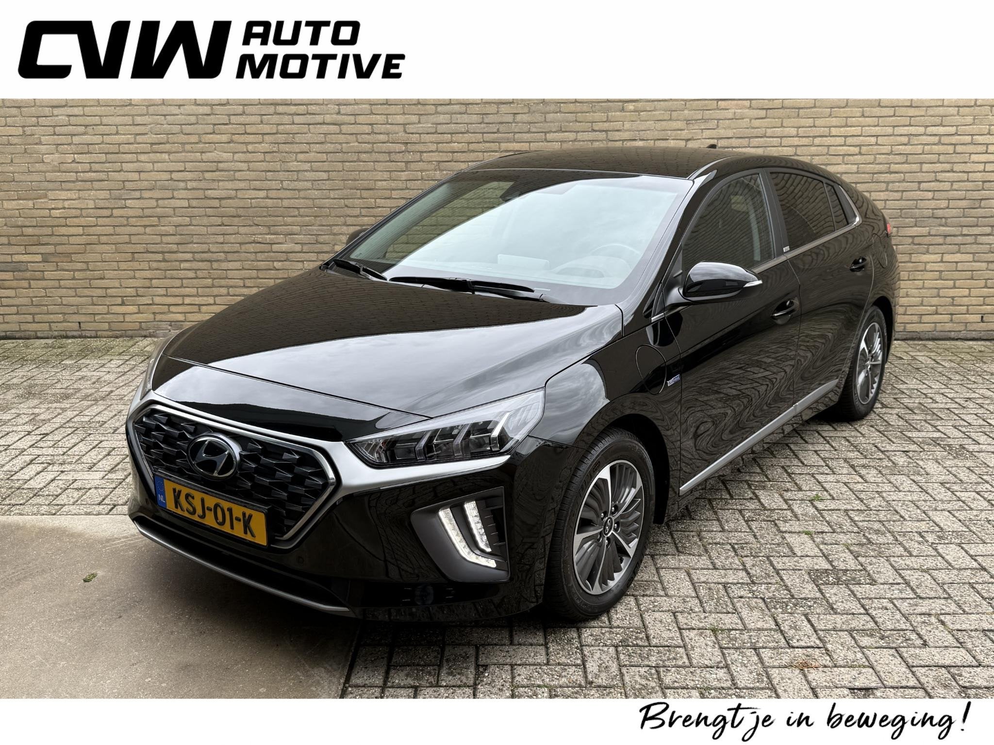 Hyundai IONIQ 1.6 GDi PHEV Premium | Leder | Camera | Naviga, Auto's, Lichtsensor, Gebruikt, Zwart, Plug-in hybride
