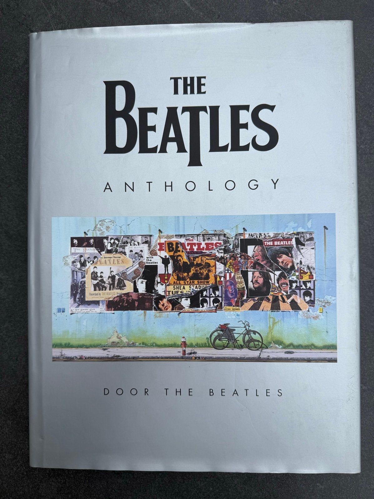 The Beatles Anthology - Het verhaal in hun eigen woorden, Ophalen of Verzenden, Zo goed als nieuw, Artiest