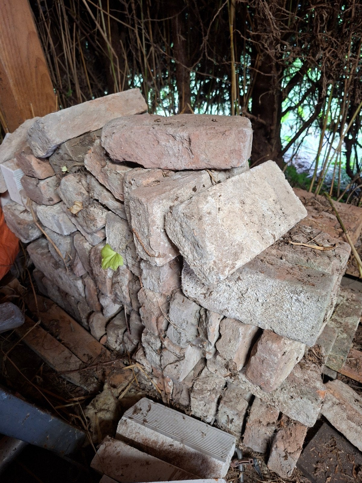 Oude antieke metselstenen - 70 stuks, Ophalen of Verzenden, Gebruikt, Bakstenen