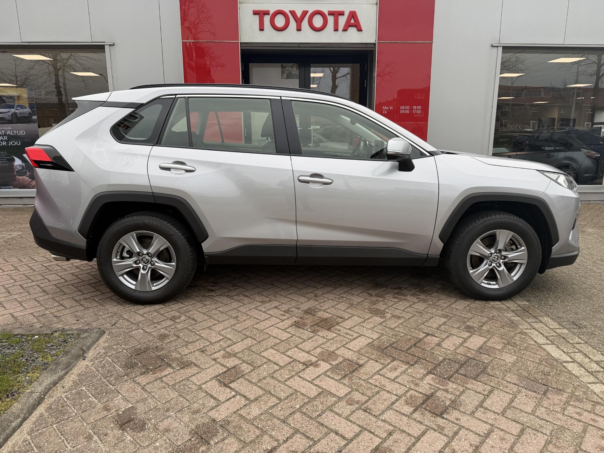 Toyota RAV4 2.5 Hybrid AWD Dynamic Edition | Trekgewicht 165, Automaat, Stof, Gebruikt, Euro 6