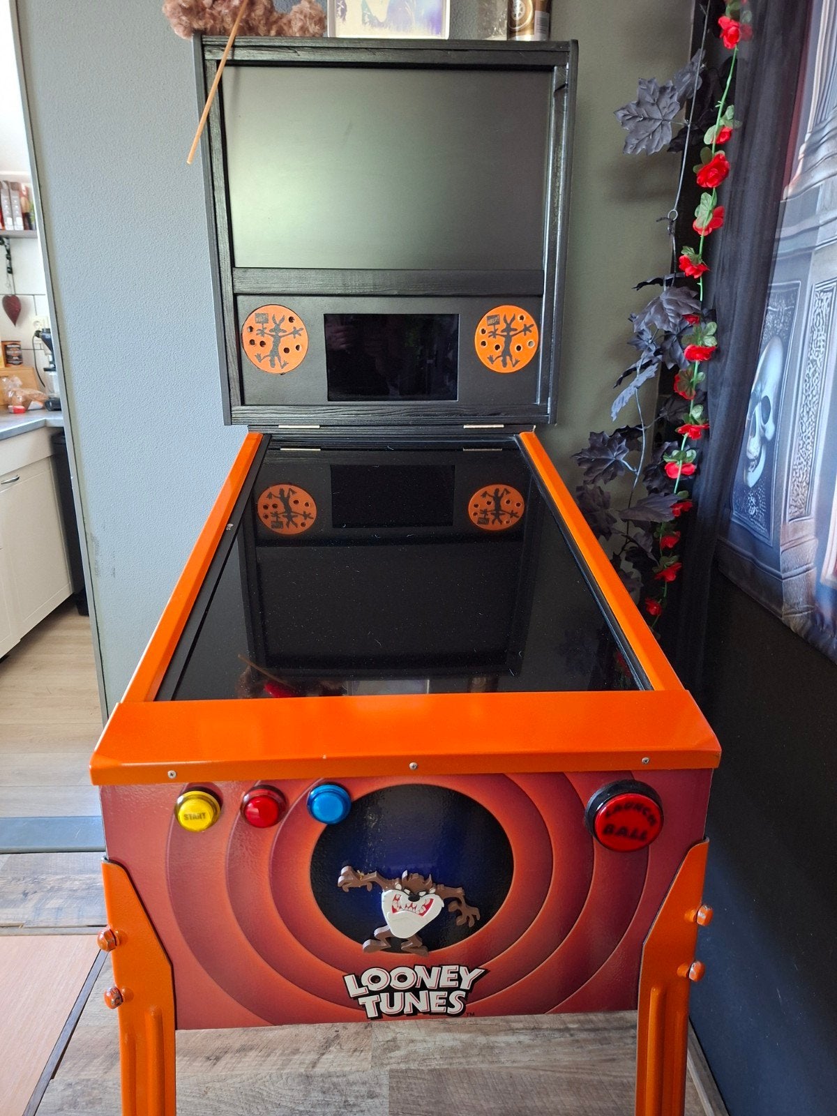 Looney Tunes Flipperkast - Zo goed als nieuw, Verzamelen, Automaten | Flipperkasten, Ophalen, Zo goed als nieuw, Flipperkast