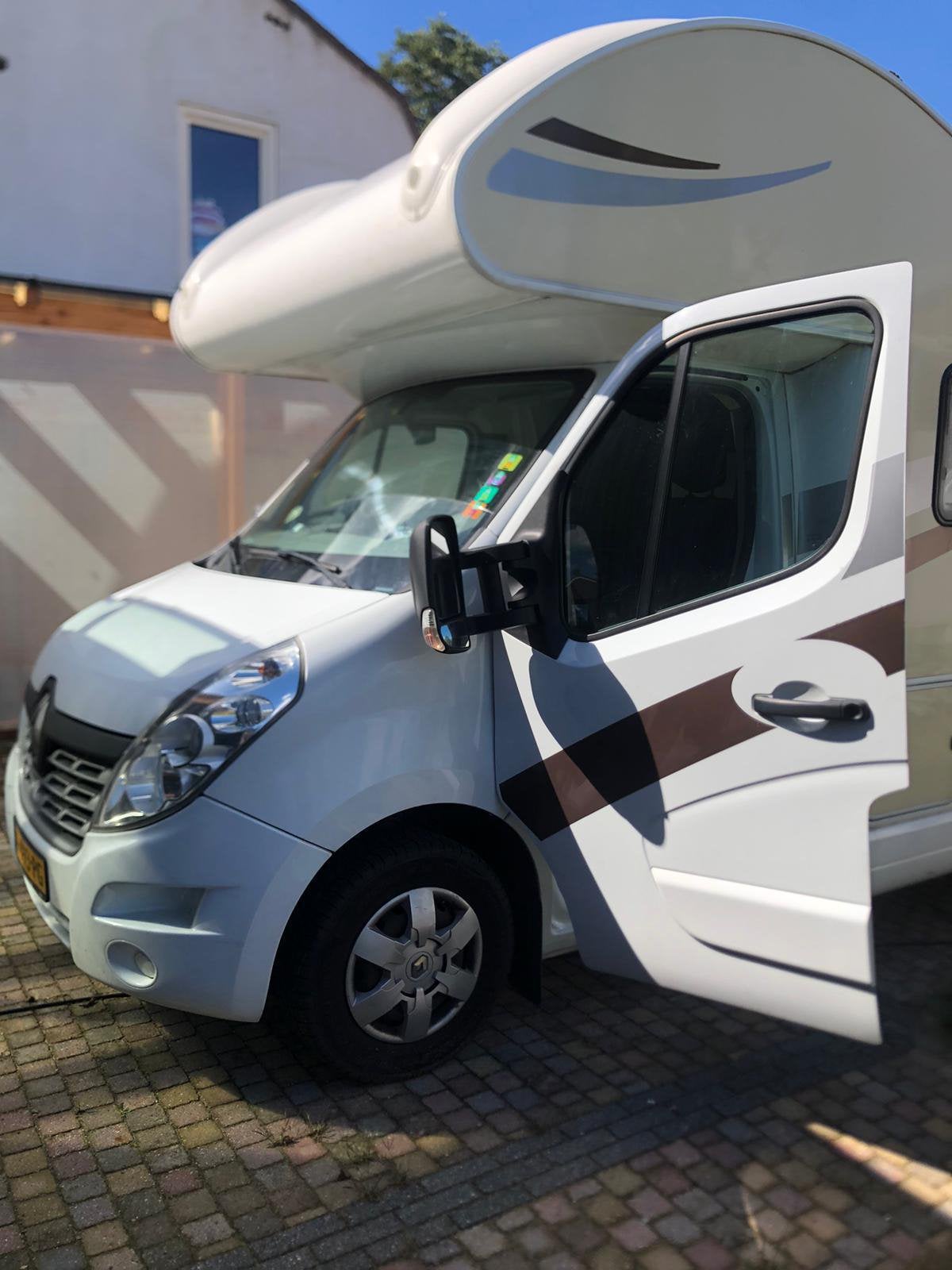 Ahorn Camper – Renault Master 2017 – 7 slaapplaatsen / 8 zit, Gaslek-detector, Alkoof, Ringverwarming, 7 tot 8 meter