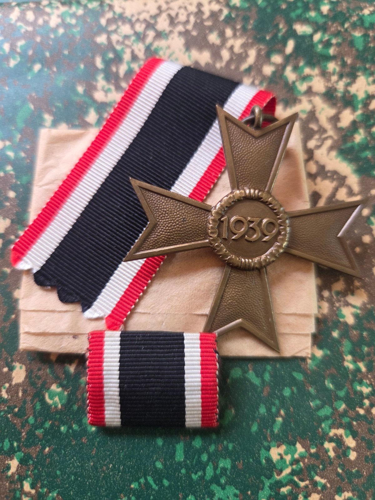 Kriegsverdienstkruis 2e Klasse zonder Zwaarden, Verzamelen, Ophalen of Verzenden, Overige soorten, Duitsland, Lintje, Medaille of Wings
