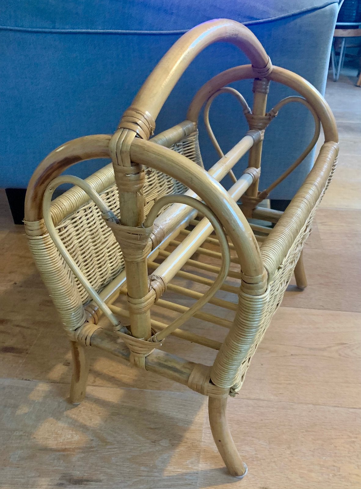 Vintage rotan tijdschriftenrek, Ophalen, Zo goed als nieuw