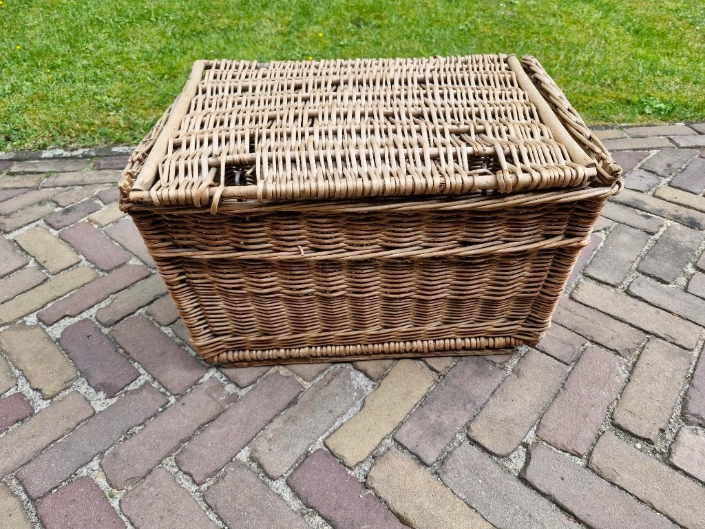 prachtige grote oude wasserette mand, Huis en Inrichting, Woonaccessoires | Schalen en Manden, Ophalen, Gebruikt, Mand, Met deksel