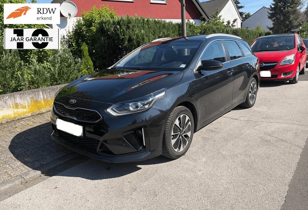 Kia Ceed Sportswagon PHEV DynamicPlusLine l ACC l CAMERA l G, Gebruikt, Zwart, Leder en Stof, Zwart