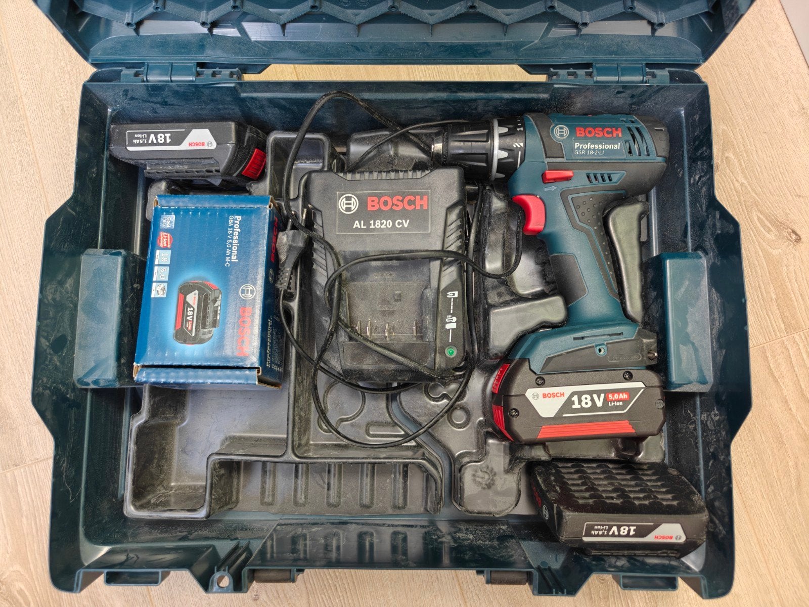 Bosch Professional GSR 18-2-LI Accuboormachine met Accu's, Gebruikt, Variabele snelheid, Ophalen of Verzenden, Boor- en Schroefmachine