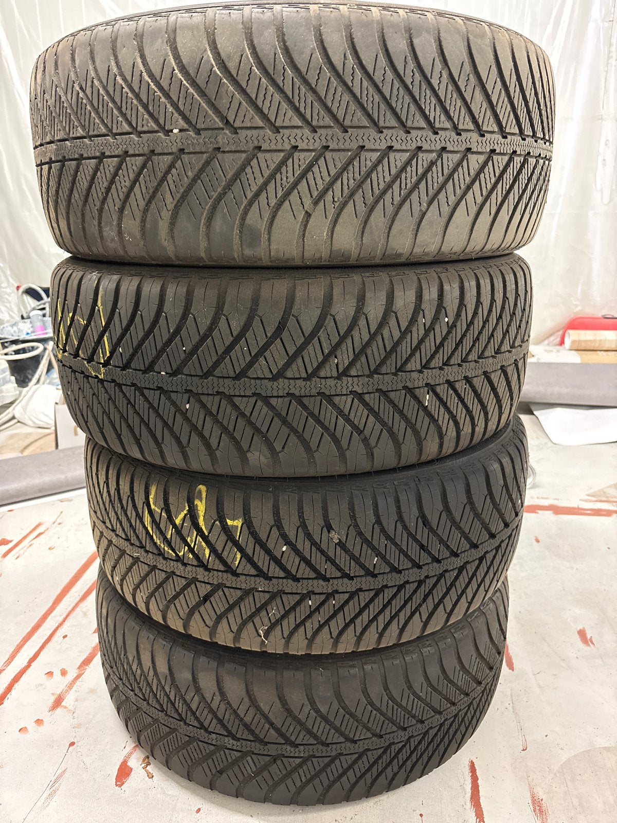 Set van 4 All Season banden 225/50R17, Ophalen, Gebruikt, 17 inch, All Season