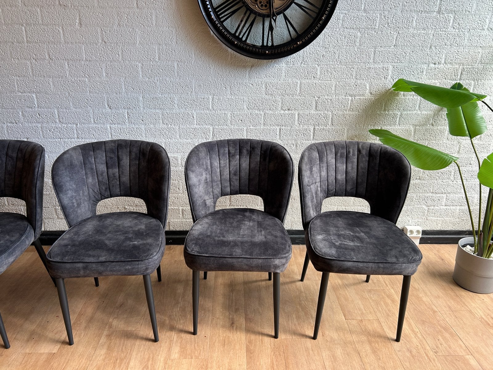 5x Luxe eetkamerstoelen – prof gereinigd – setprijs €125, Luxe, Ophalen of Verzenden, Zo goed als nieuw, Vijf, Zes of meer stoelen
