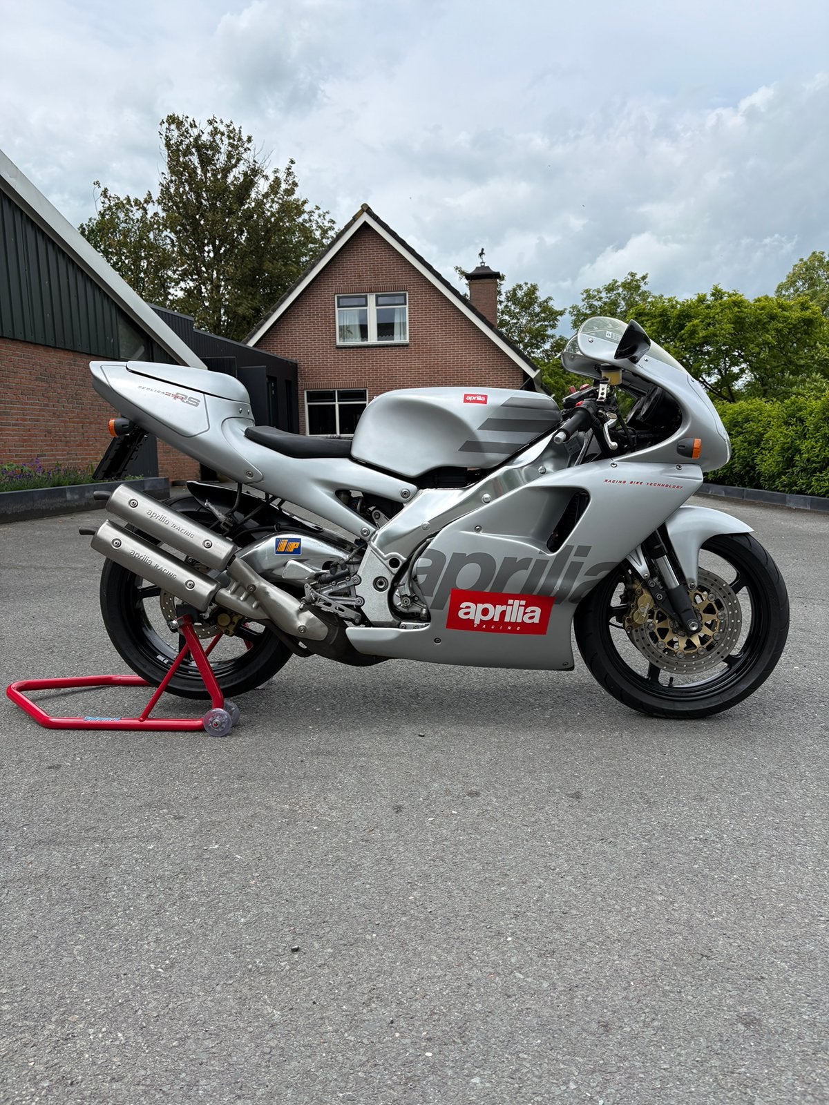 Aprilia RS250 Romboni RS 250 2takt, Motoren, 250 cc, 2 cilinders, Motorrijbewijs A, Super Sport