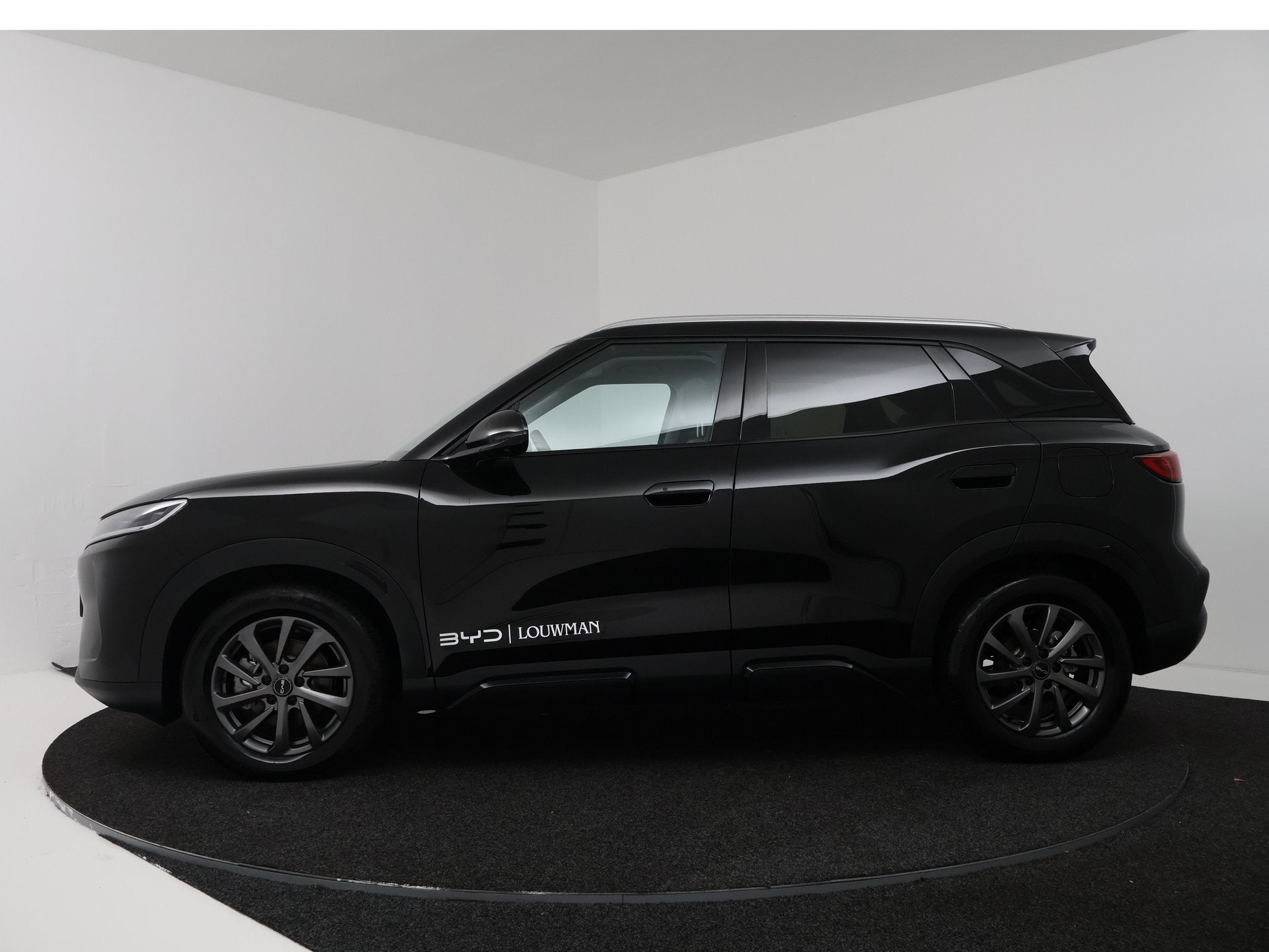 BYD ATTO 2 1.5 DM-i Boost | Origineel NL! | NAP! (bj 2026), Auto's, 12 maanden, 1498 cc, Zwart, Bedrijf