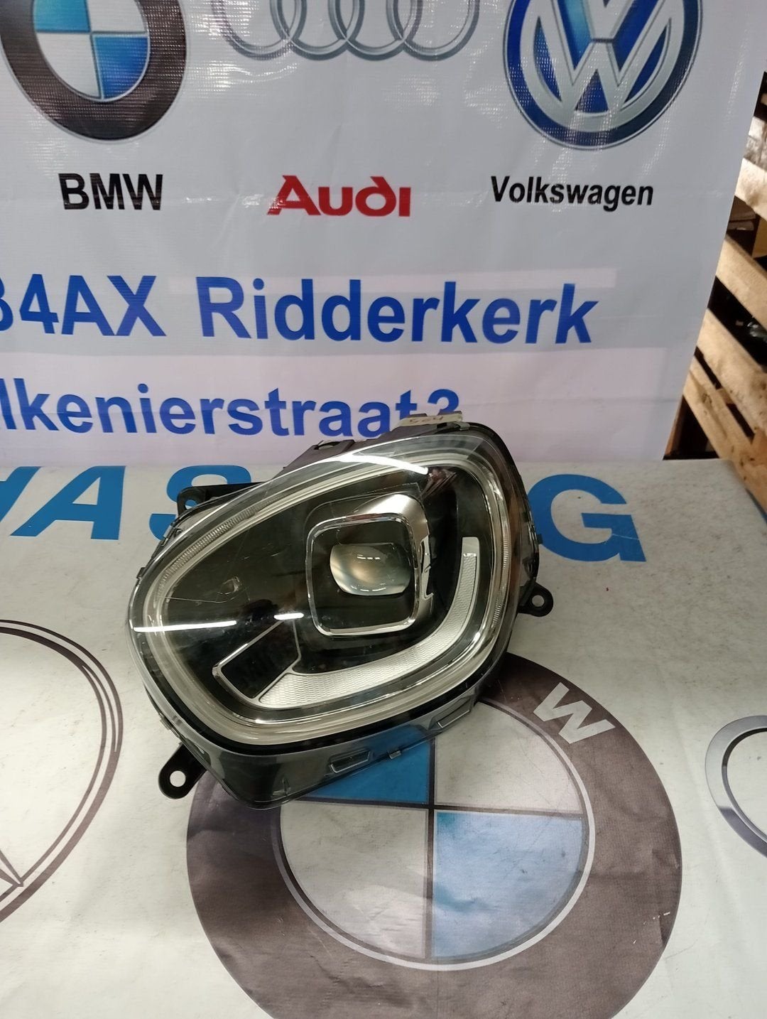 MINI COUNTRYMAN VOL LED KOPLAMP LINKS ORIGINEEL 9881589, Gebruikt, -, -, Ophalen of Verzenden