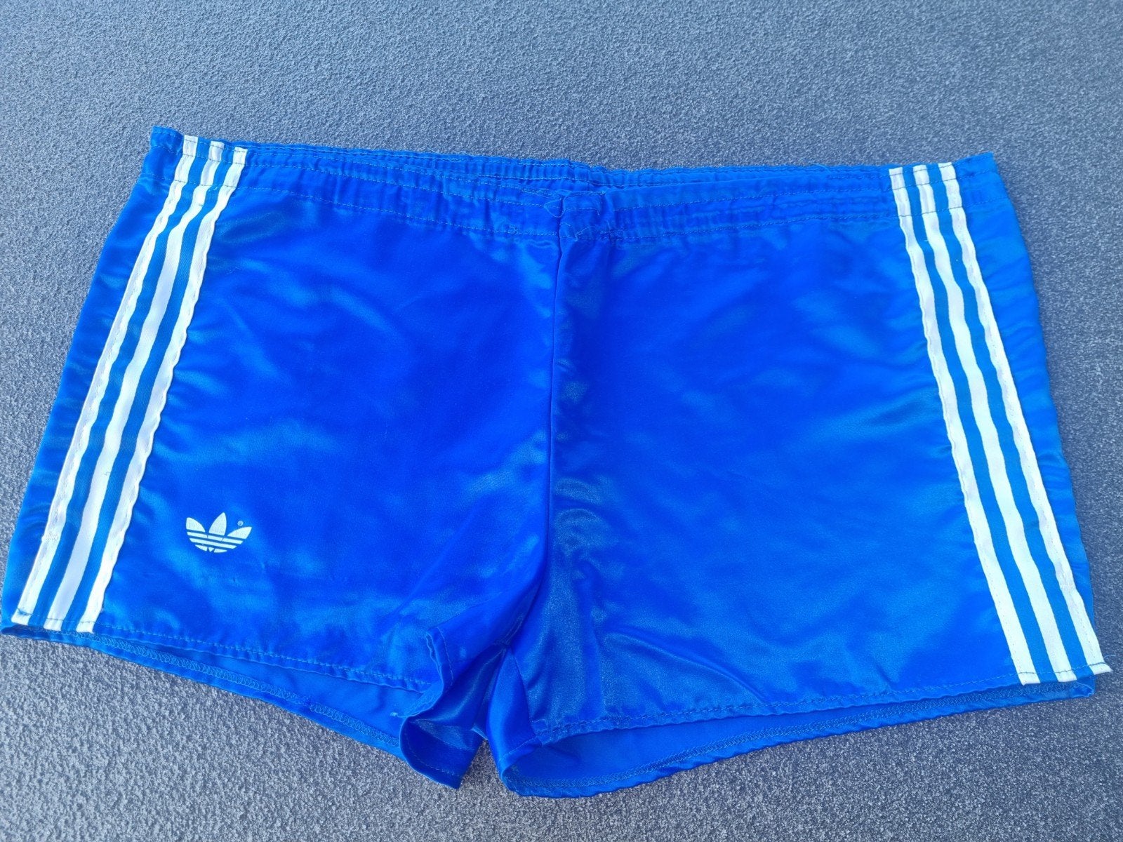 Adidas vintage short  Maat XL., Blauw, Maat 56/58 (XL), Ophalen of Verzenden, Zo goed als nieuw