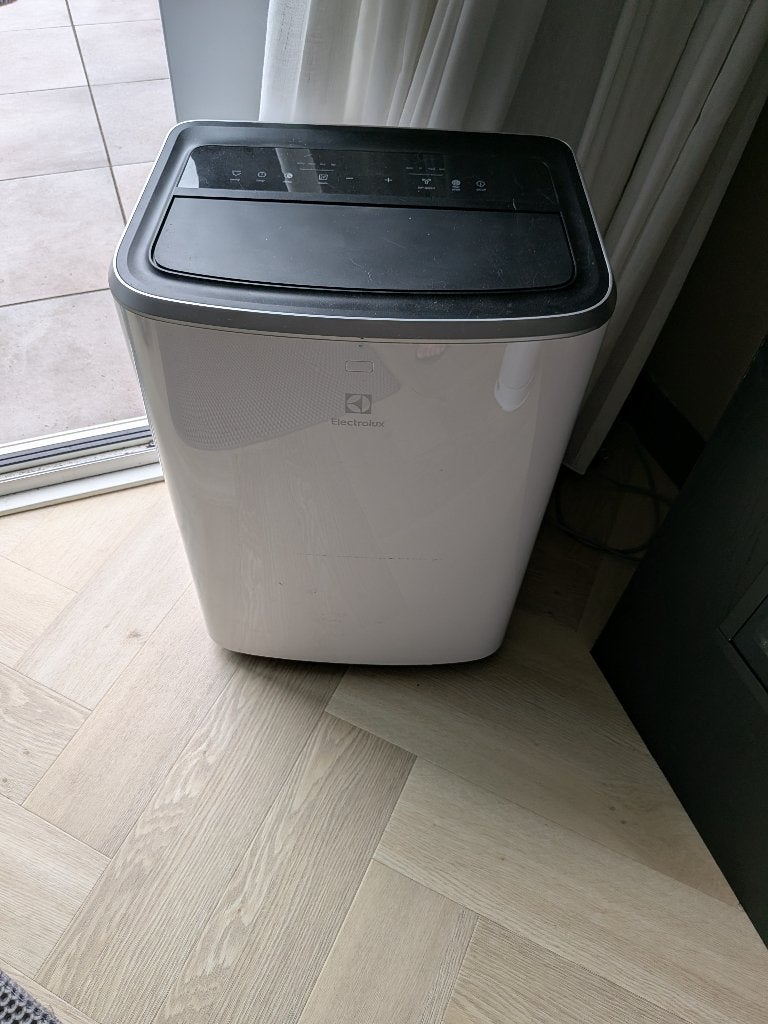 Portable Airco - Electrolux EXP26U338CW, Ophalen, Timer, Minder dan 60 m³, 3 snelheden of meer