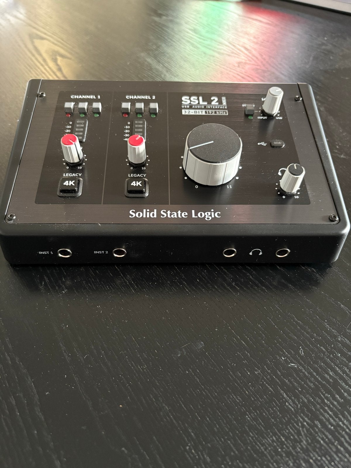 Solid State Logic SSL 2+ USB Audio Interface, Ophalen, Zo goed als nieuw, Minder dan 5 kanalen, Microfooningang
