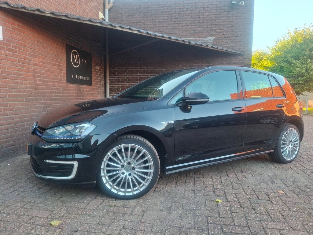 Volkswagen Golf 1.4 TSI GTE Panoramadak / Lederen Bekleding, Auto's, Volkswagen, Bedrijf, Te koop, Golf, ABS, Airbags, Airconditioning