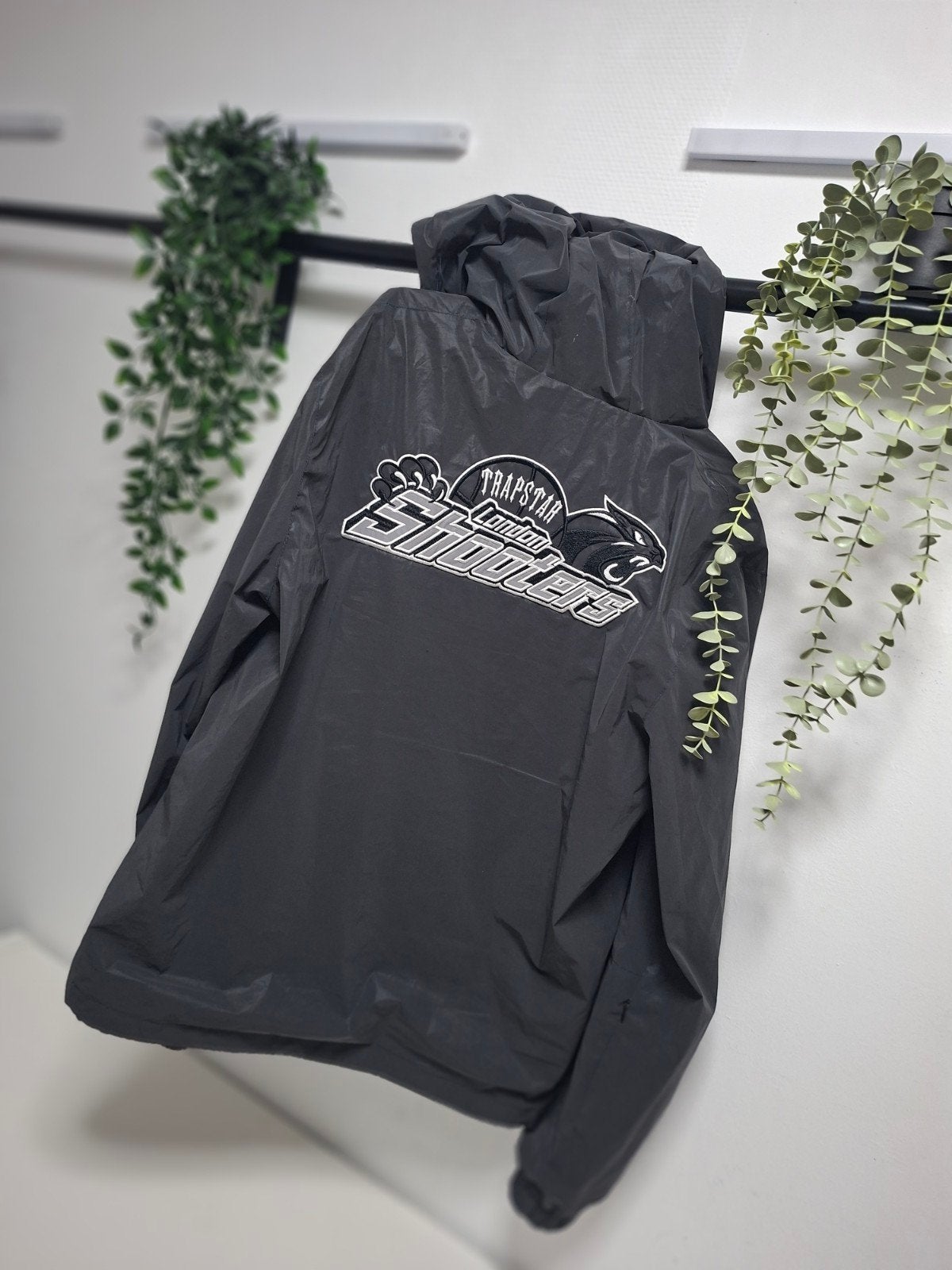 Trapstar Windbreaker Zwart Maat XL - Nieuw met labels, Zwart, Ophalen of Verzenden, Trapstar, Maat 56/58 (XL)