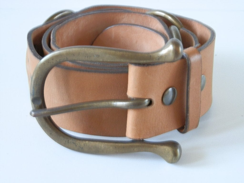 Escada riem. Leer., Echt leder, Ophalen of Verzenden, Zo goed als nieuw, 3 tot 5 cm