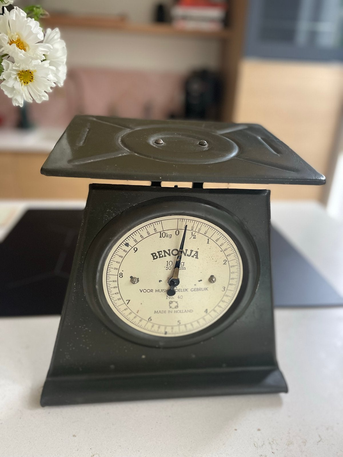 Vintage Benonja keukenweegschaal - decoratief, Ophalen