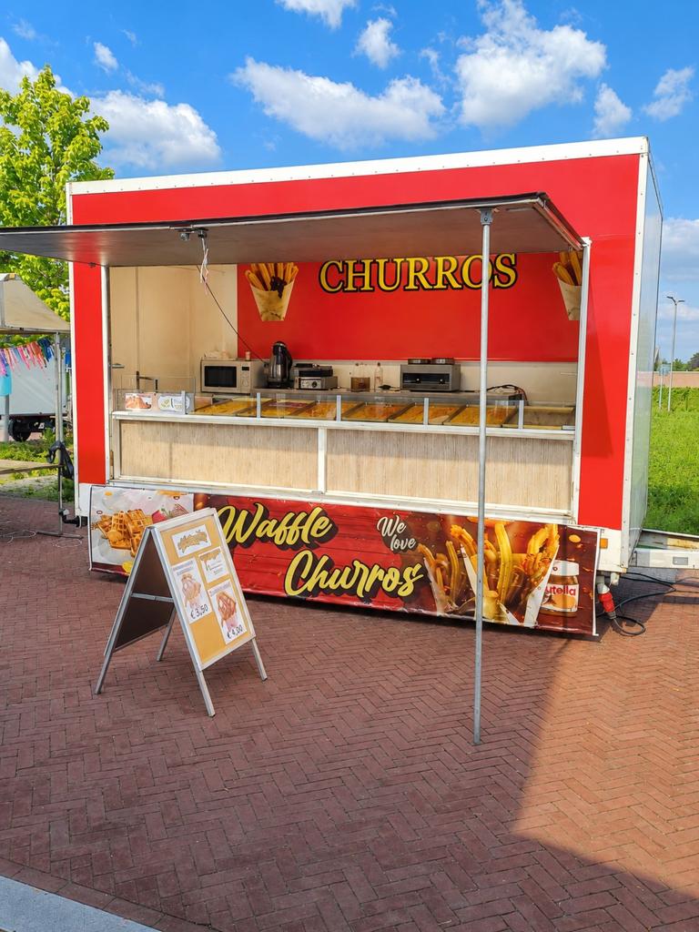 Churros verkoopwagen met complete uitrusting, Ophalen