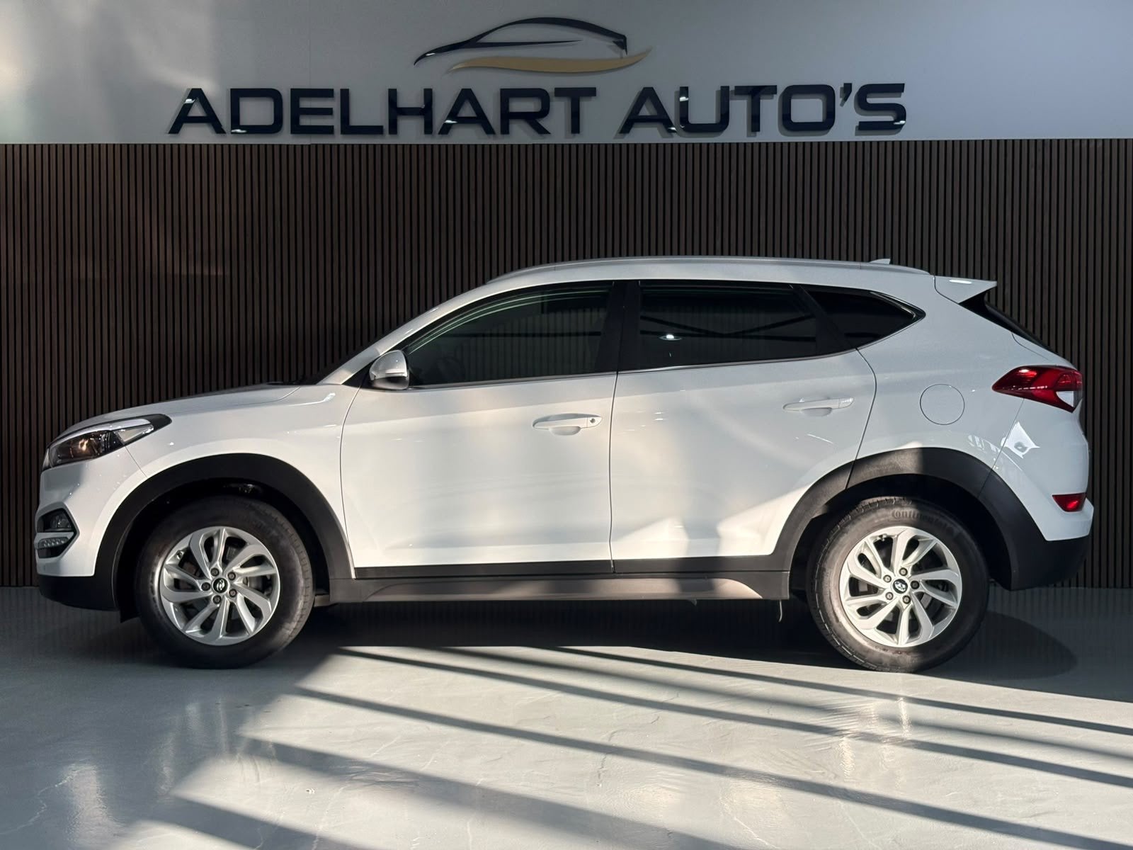 Hyundai Tucson 1.6 GDi Comfort / Navigatie full Map / Camera, Auto's, Voorwielaandrijving, Stof, Gebruikt, Origineel Nederlands