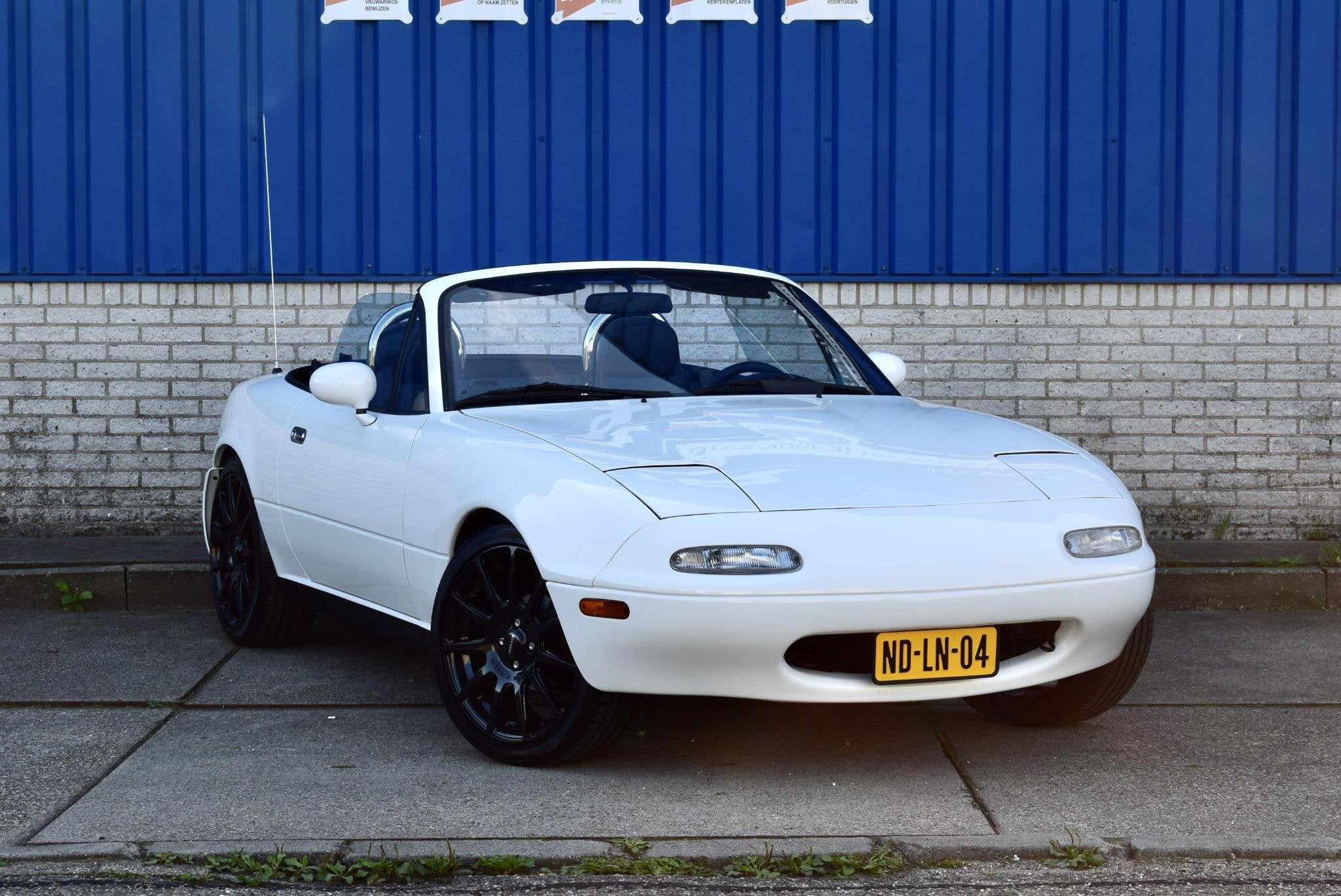 Mazda MX-5 1.6i-16V 116PK Miata in uitzonderlijk mooie en go, Auto's, Mazda, Gebruikt, 4 cilinders, Cabriolet, 116 pk
