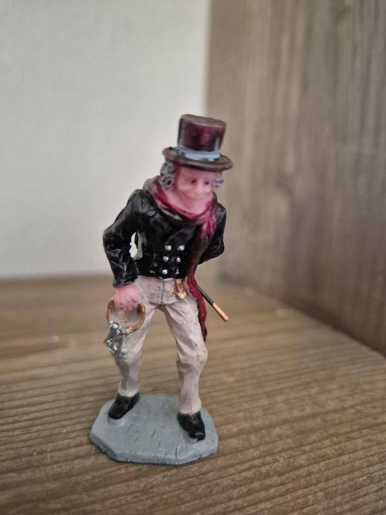 Lemax figuur 51 kerstdorp kersthuisjes, Diversen, Kerst, Ophalen of Verzenden, Zo goed als nieuw