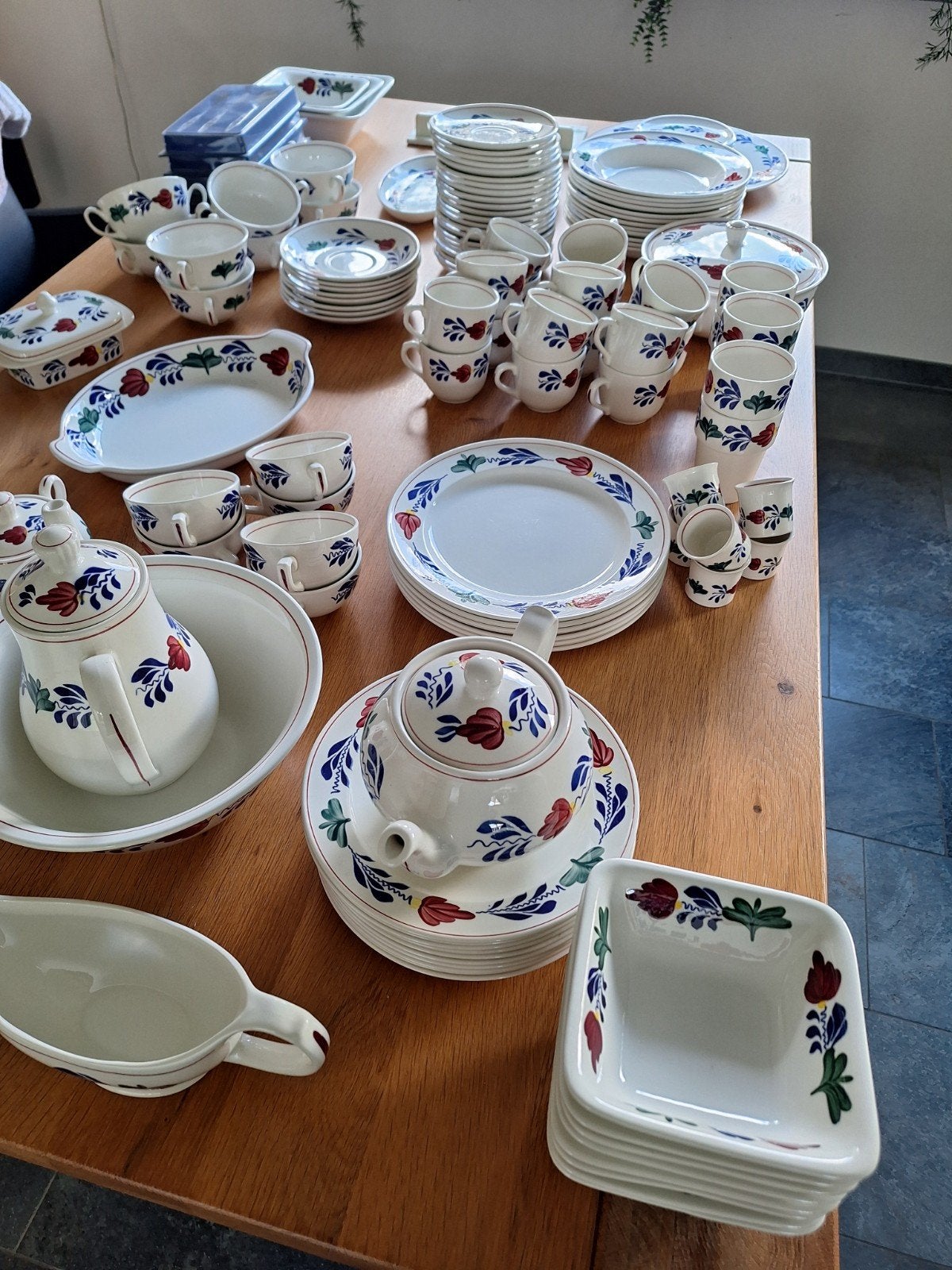 Zeer uitgebreid Boch Boerenbont servies – puntgaaf, Ophalen