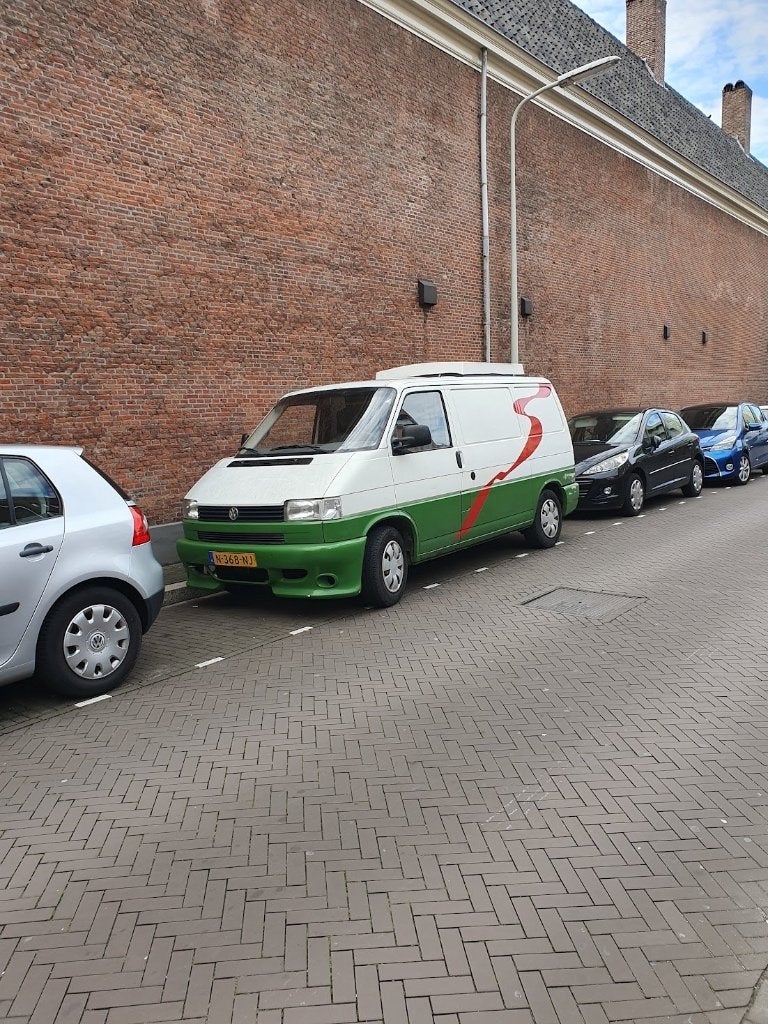 Volkswagen camperbus op benzine, gave kluscamper Amsterdam, Auto's, Voorwielaandrijving, Airbags, 4 cilinders, 700 kg
