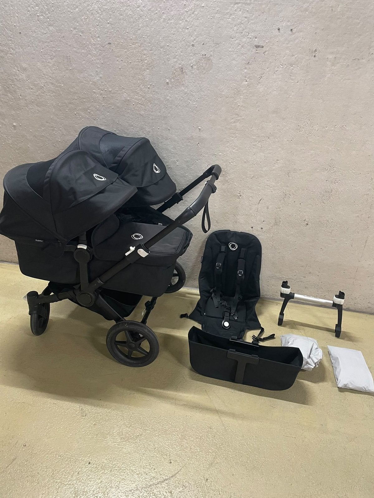 Bugaboo donkey 5 duo zwart, Support@bugaboo.com, Bugaboo, Ophalen of Verzenden, Zo goed als nieuw