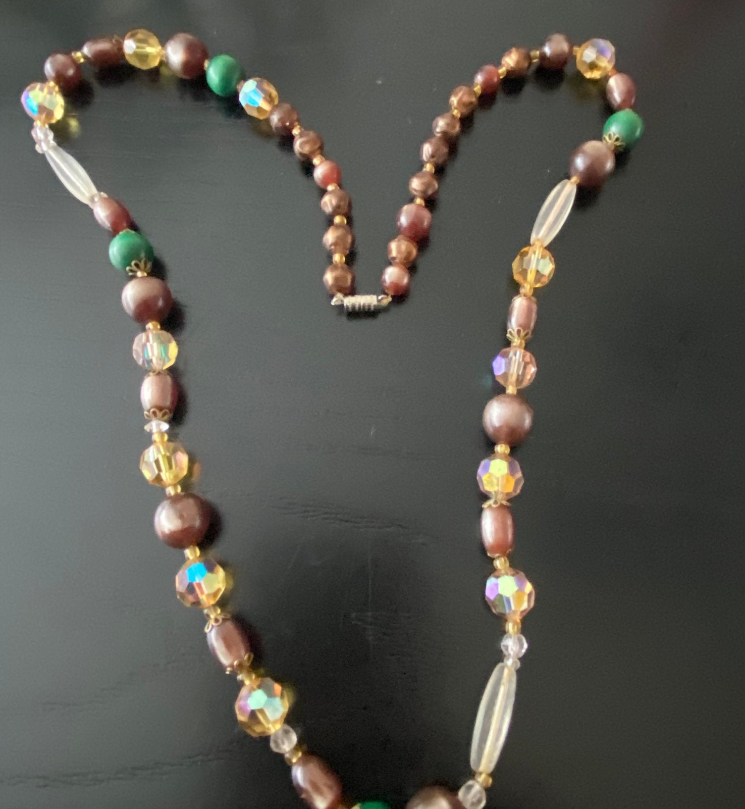 Vintage jaren ‘50 kunststof kralenketting, Sieraden, Tassen en Uiterlijk, Ophalen of Verzenden, Zo goed als nieuw, Kunststof