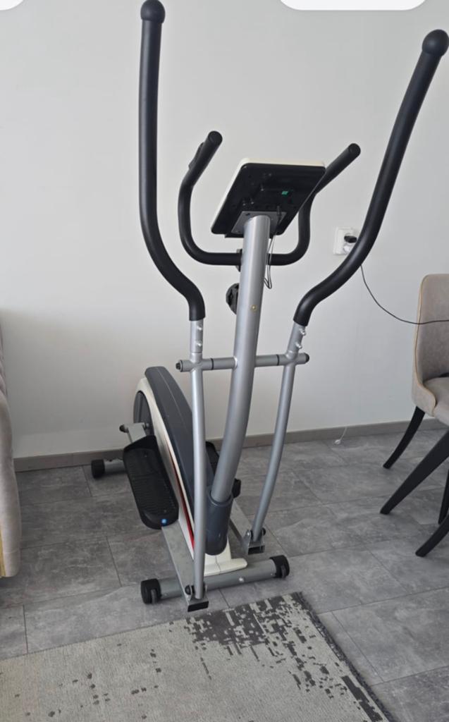 Crosstrainer, Ophalen, Zo goed als nieuw, Crosstrainer