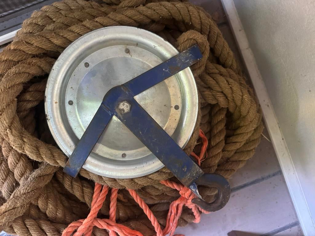 Touw en blok hijsen, Ophalen, Zo goed als nieuw