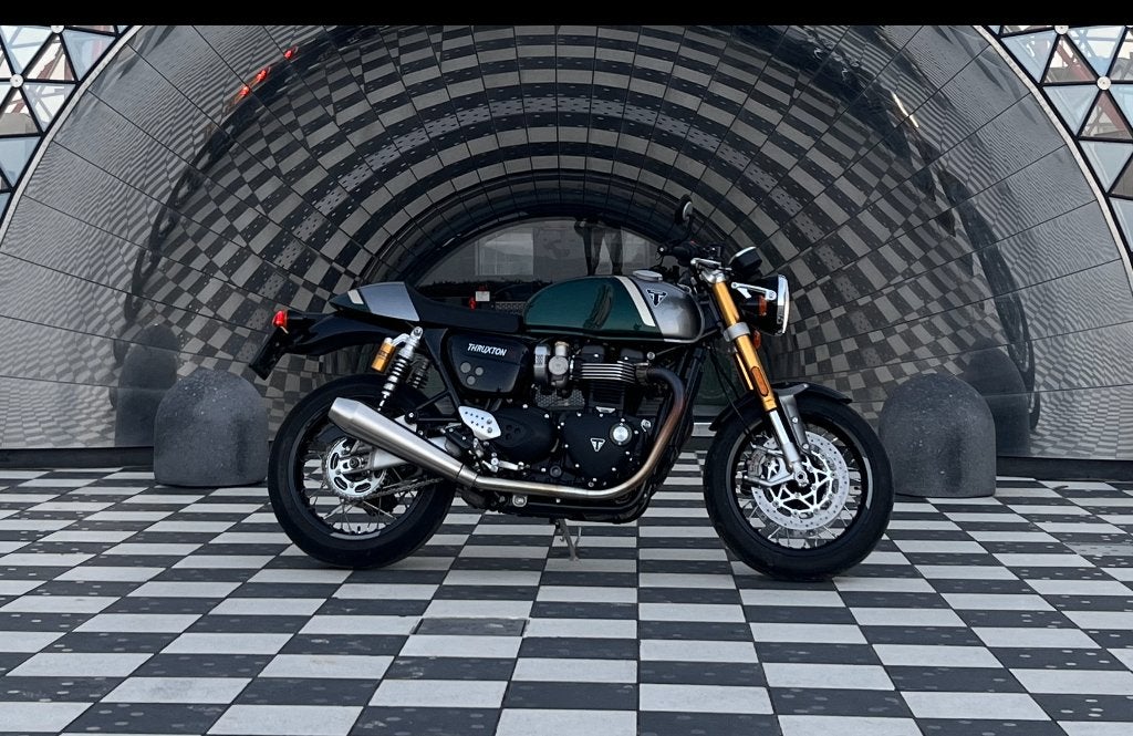 TRIUMPH THRUXTON 1200RS  (2023), Motoren, Motoren | Triumph, Particulier, Naked bike, meer dan 35 kW, 2 cilinders, Motorrijbewijs A