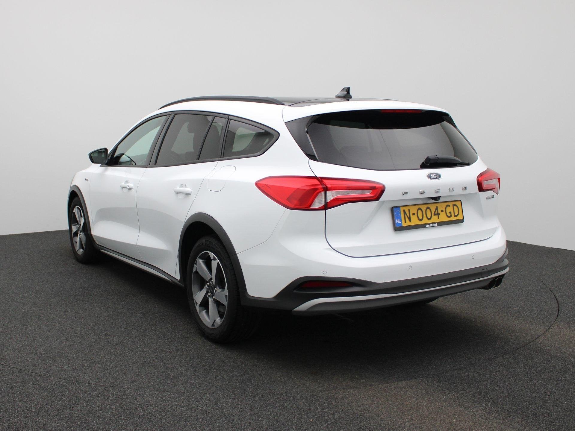 Ford Focus Wagon 1.0 EcoBoost Hybrid Active X Business | Ele, Auto's, 12 maanden, Gebruikt, Euro 6, Wit