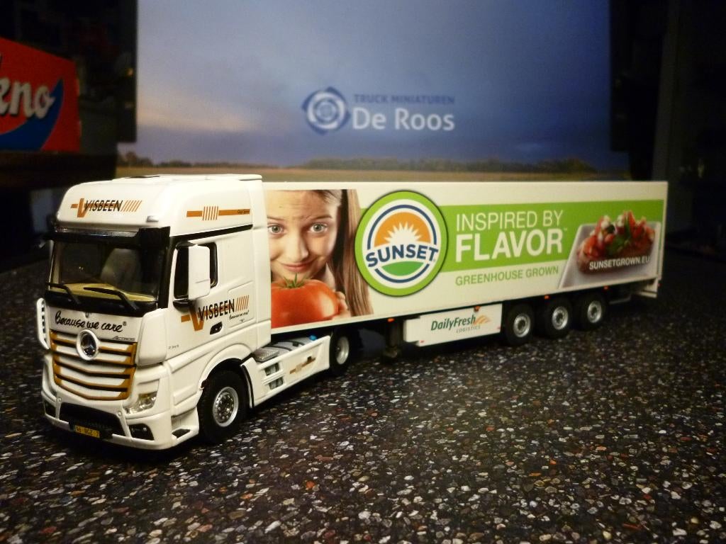WSI Mercedes Actros Visbeen Sunset, Hobby en Vrije tijd, Modelauto's | 1:50, Nieuw, Bus of Vrachtwagen, Wsi, Ophalen of Verzenden
