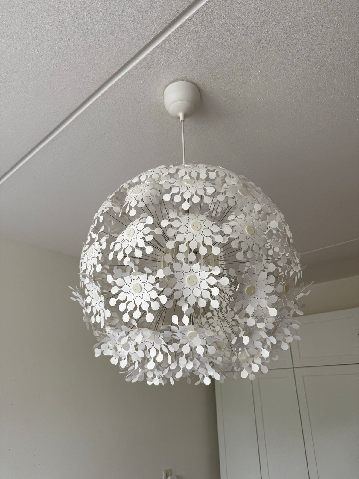 IKEA Hanglamp - Witte Bloem Design, Ophalen, Gebruikt, Kunststof, E27 (groot)