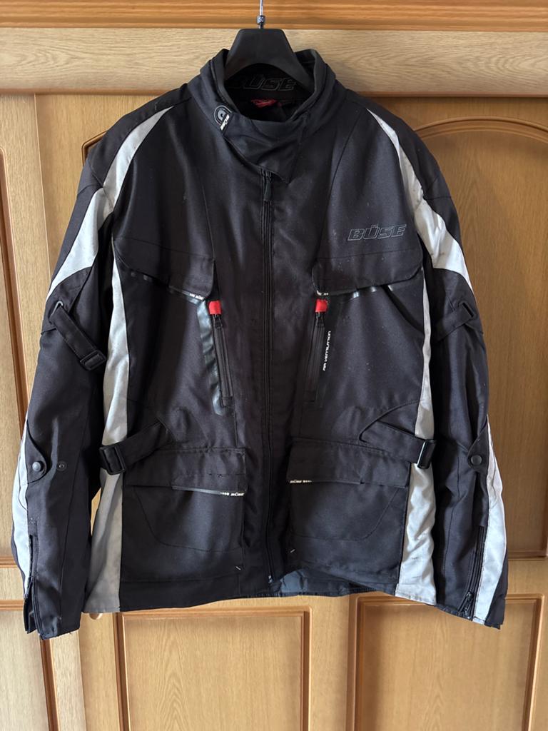 Büse motorjas met binnenvoering - Comfortabel en duurzaam, Motoren, Ophalen of Verzenden, Tweedehands, Heren, Jas | textiel