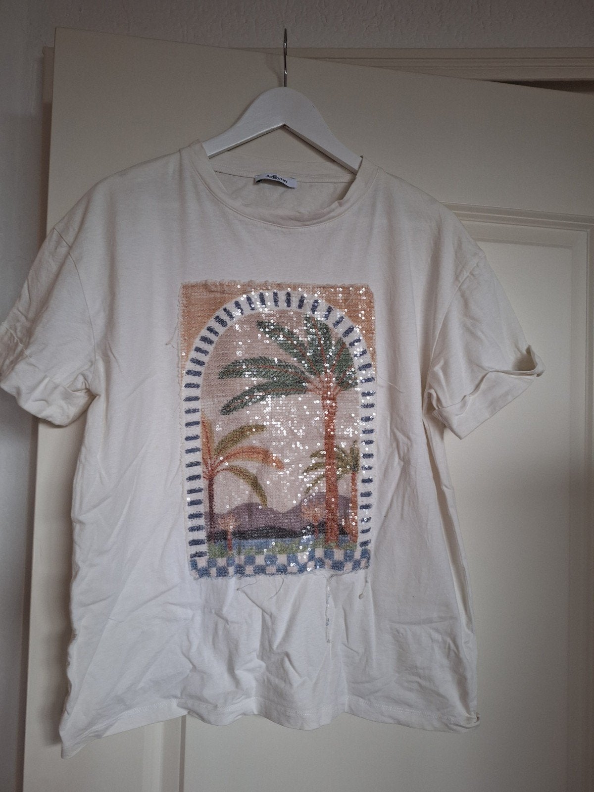 Wit Adilynn T-shirt met pailletten en palmboom applicatie, Ophalen of Verzenden