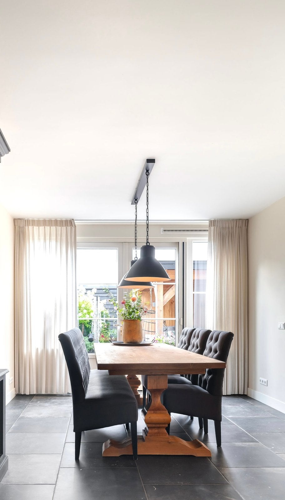 Landelijke eettafelset inclusief bijpassende lamp, Ophalen, Gebruikt, 6 tot 8 stoelen