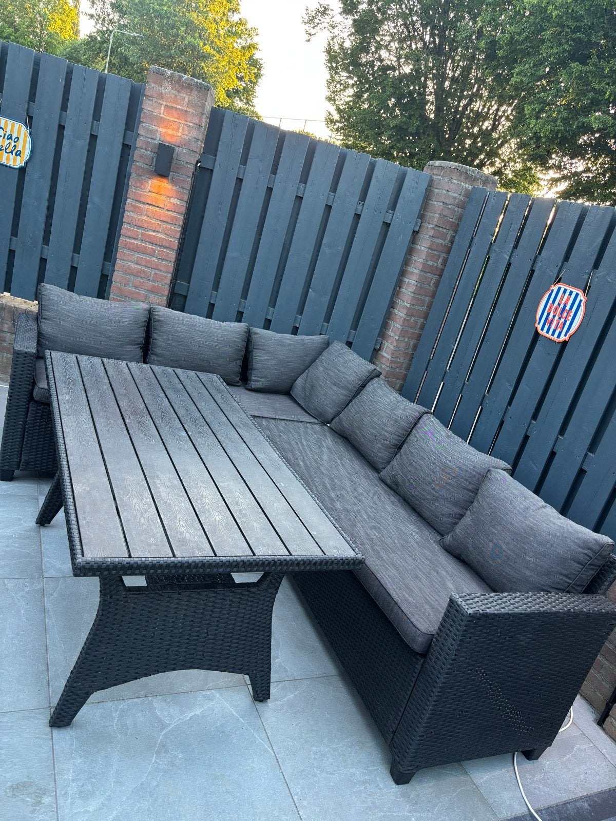 loungeset met tafel en kussens, Tuin en Terras, Ophalen, 5 zitplaatsen, Gebruikt, Loungeset