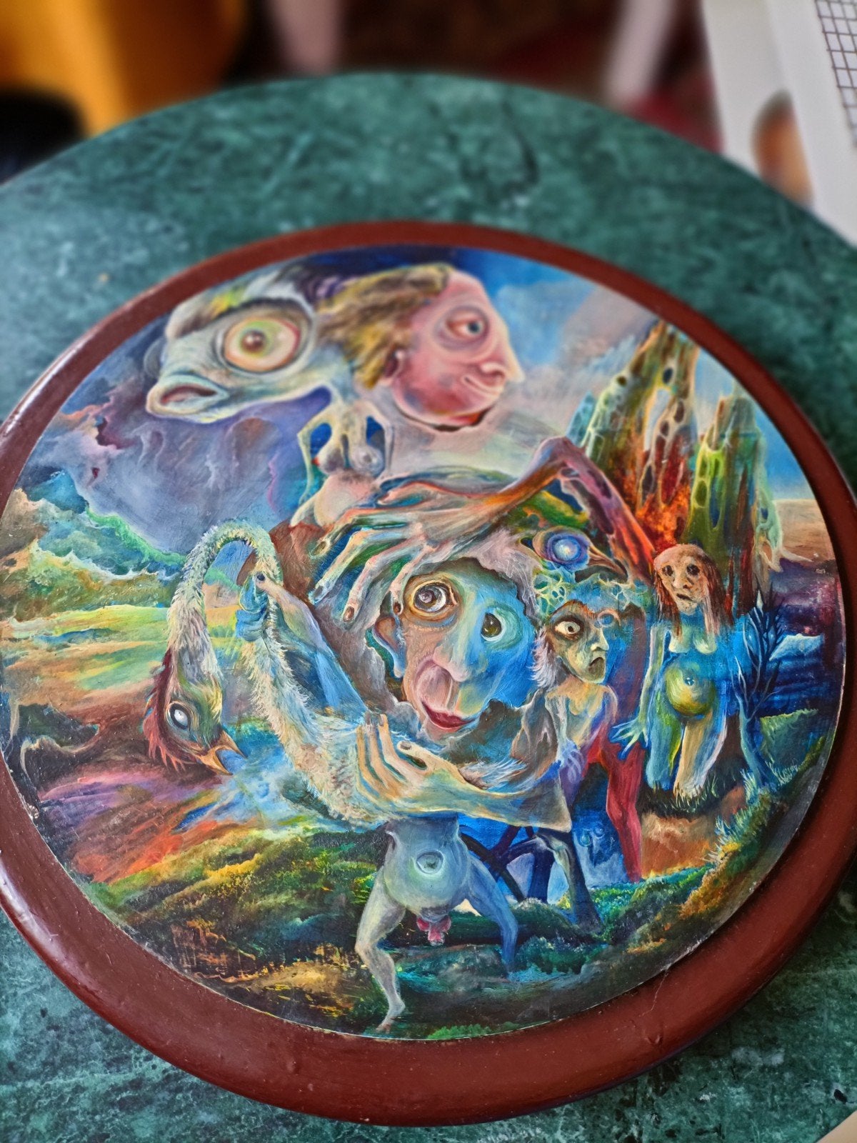 Bijzonder Surrealistisch Schilderij rond, Ophalen of Verzenden