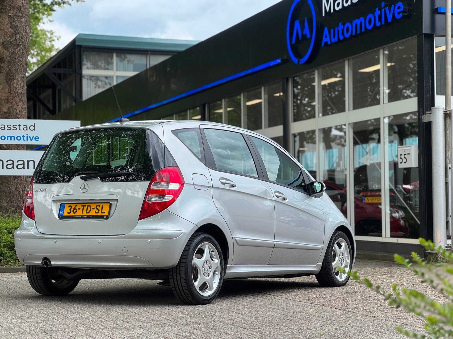 Mercedes-Benz A-klasse A150 Polar STAR Automaat NWE APK 5drs, Traction-control, Zwart, Origineel Nederlands, 1000 kg