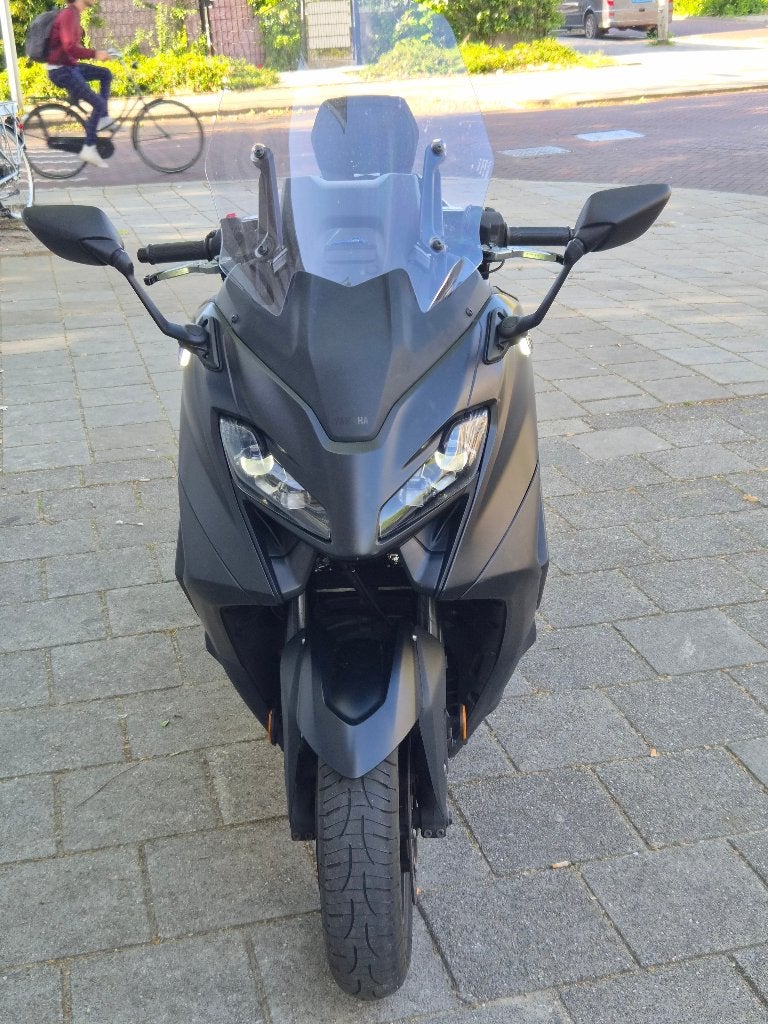 Yamaha T-MAX 560 2023, Occasion, 562 cc, Handvatverwarming, Particulier