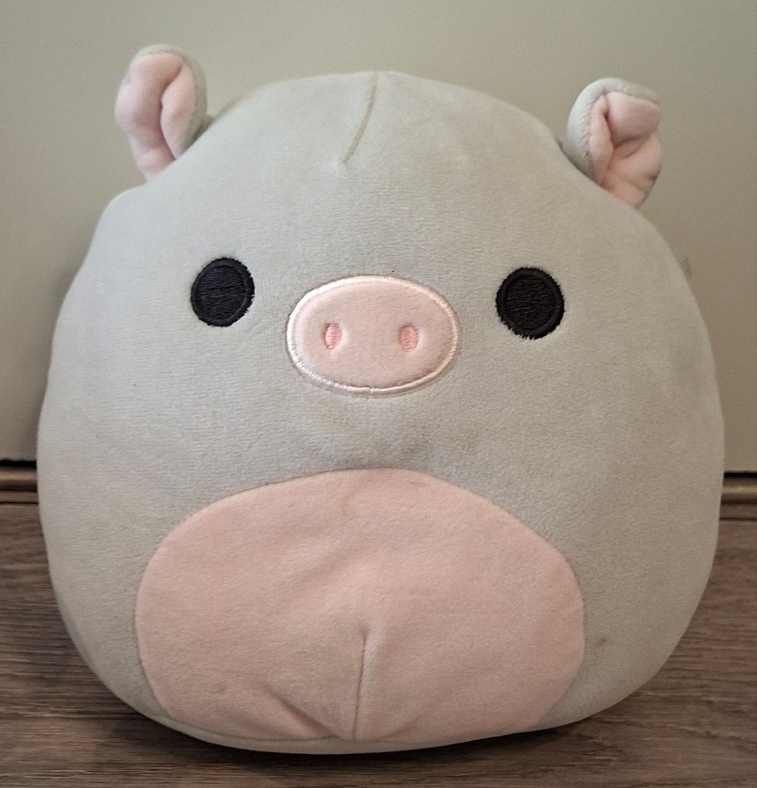 Squishmallow Biggetje 22 cm - medium knuffel, Overige karakters, Overige typen, Grijs, Ophalen of Verzenden