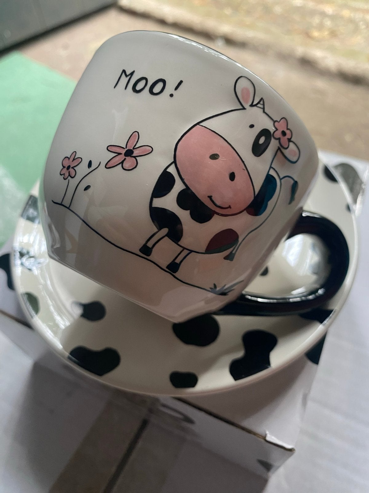 Leuke Koeien Mok met Schotel - 'Moo!' Design, Huis en Inrichting, Keuken | Servies, Verzenden, Keramiek, Nieuw, Modern